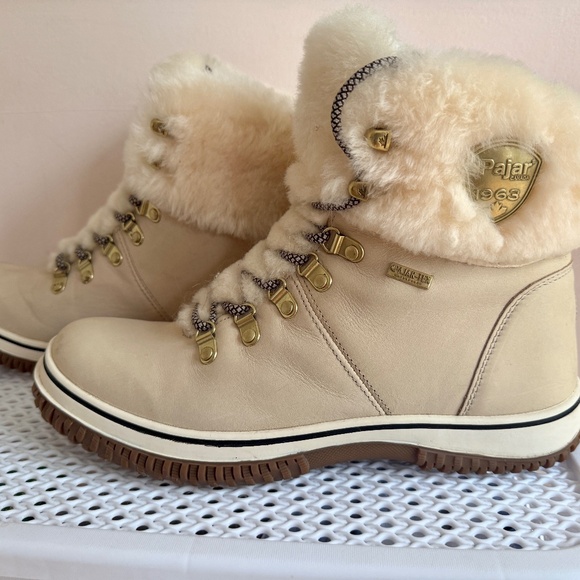 Pajar Canada winter waterproof boot, genuine leather, genuine shearling, size 10 - Picture 2 of 10
